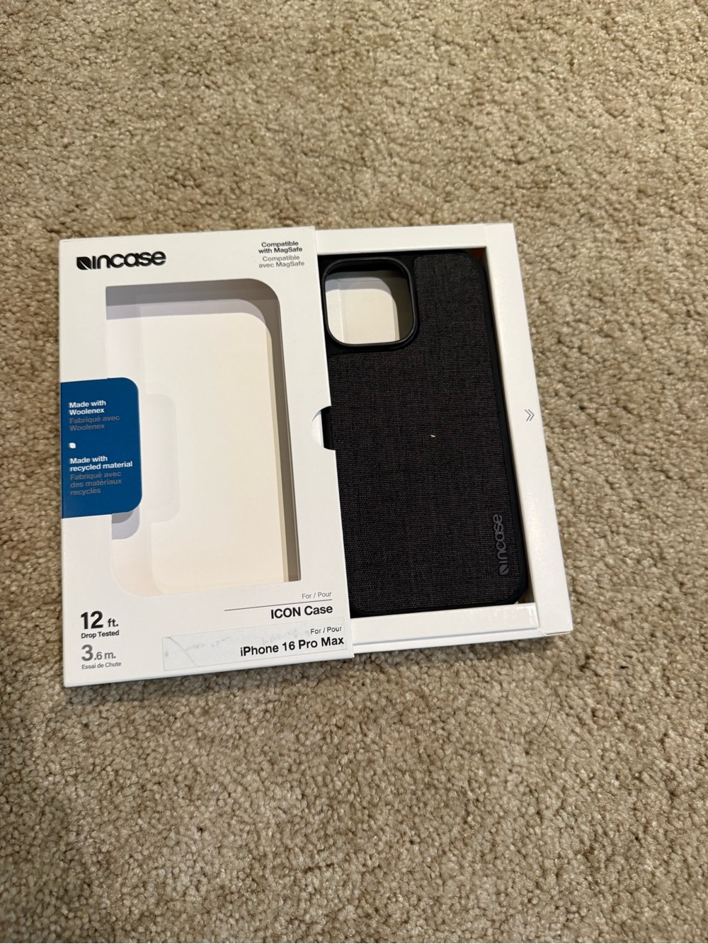 Incase Icon Fabric Phone Case for iPhone 16 Pro Max - Black